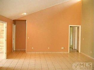 10206 Echo Ridge Ct, Dallas, TX 75243