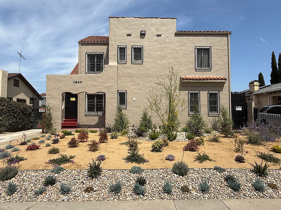 Building Exterior (Front Side)