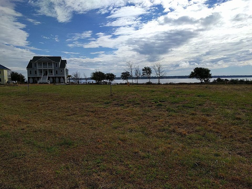 2nd image of 110 Indian Shores Ct