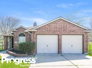 318 Lazy Ln, Montgomery, TX 77356