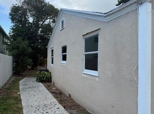 906 13th St, West Palm Beach, FL 33401