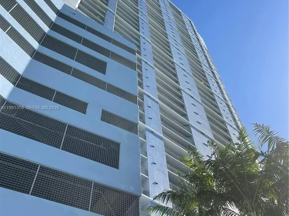 335 S Biscayne Blvd APT 3610, Miami, FL 33131