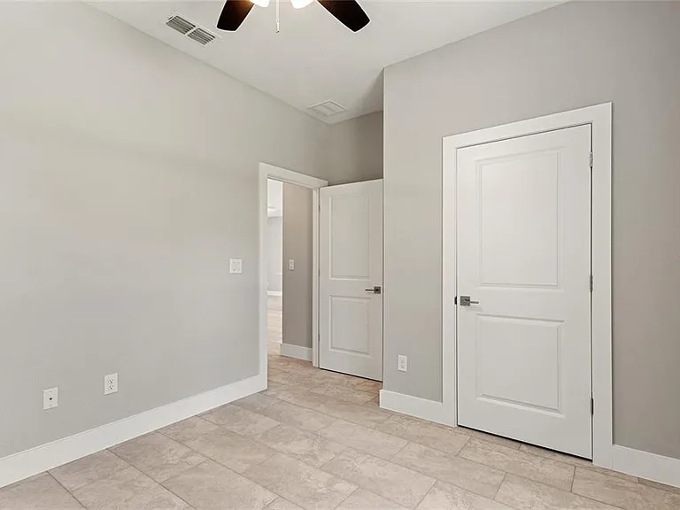 1288 Koltenborn Rd — Photo 24