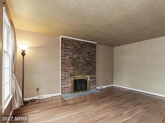 3rd image of 5332 Trailway Dr