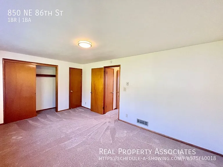 850 NE 86th St — Photo 13