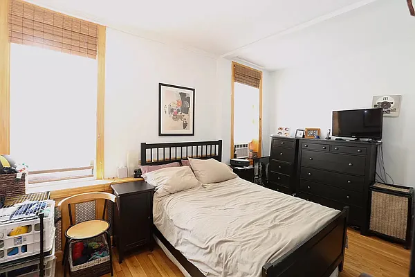 Rented by Compass | media 4