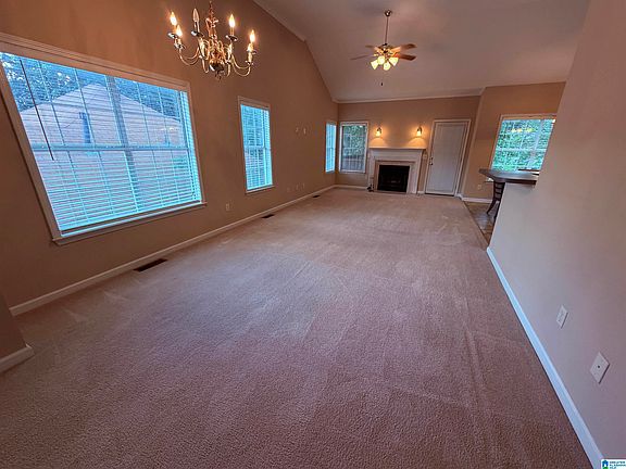 2nd image of 107 Lantana Cir