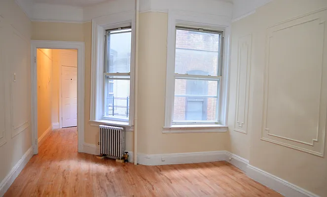 Rented by Bond New York | media 10