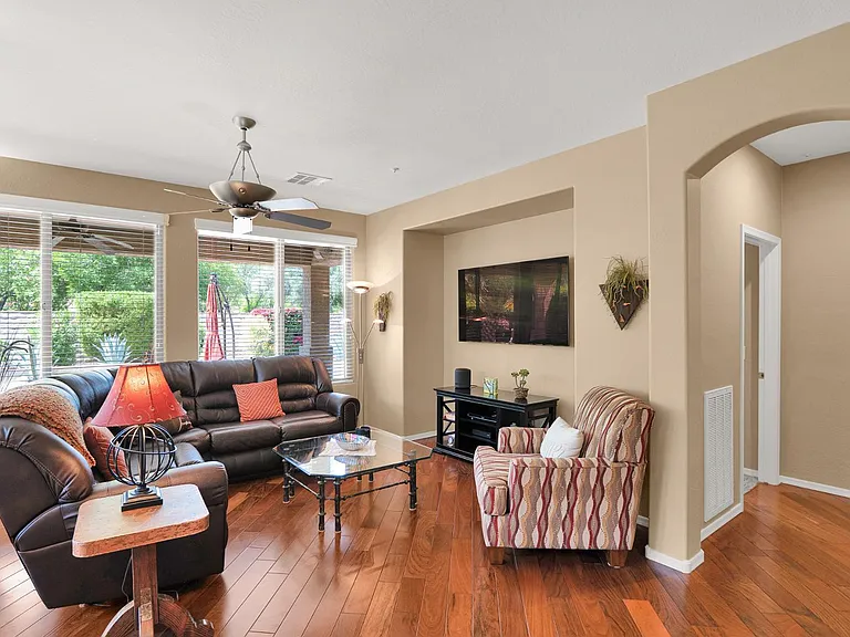 12975 W Yellow Bird Ln — Photo 3