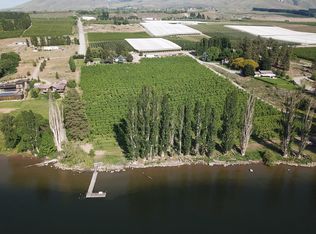 2 Van Winkle Rd, Orondo, WA 98843