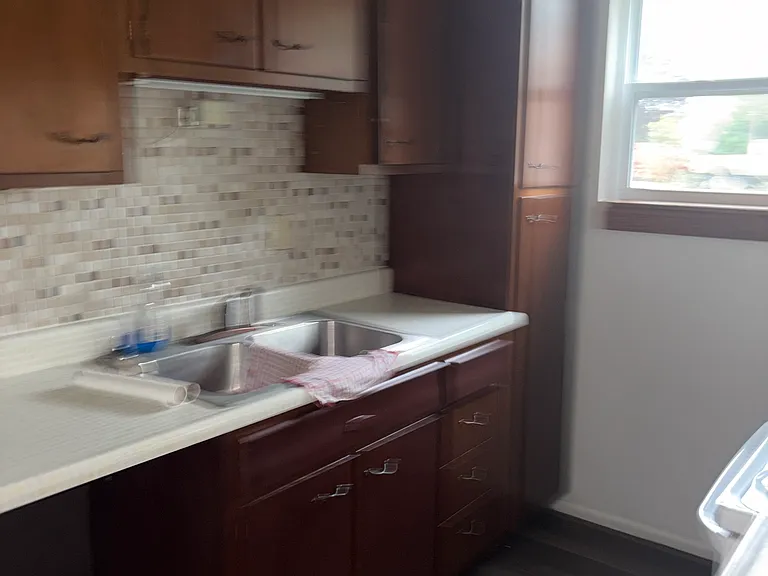 2812 Schumacher Ln #5 — Photo 8