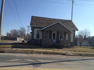 110 N Plank St, Rossville, IN 46065
