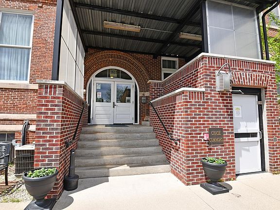 3rd image of 1615 Chase Ave #E