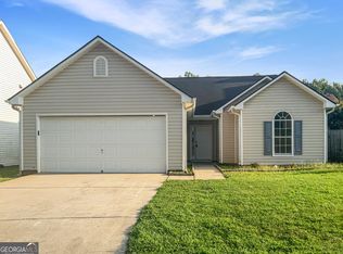 1588 Isleworth Cir, College Park, GA 30349