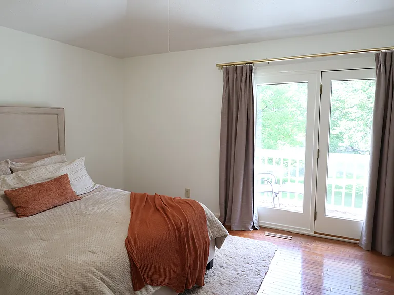 690 Terrace Lake Rd — Photo 96