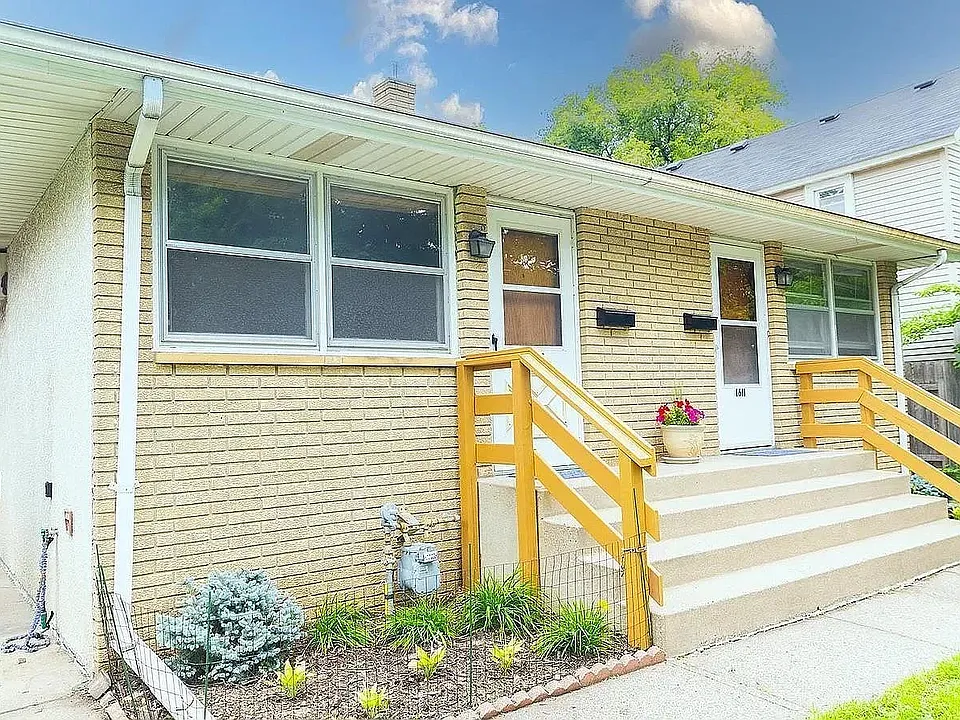 1613 Taylor Ave