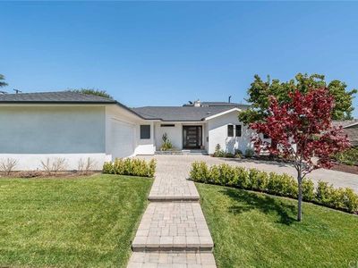 5310 S Garth Ave, Los Angeles, CA, 90056