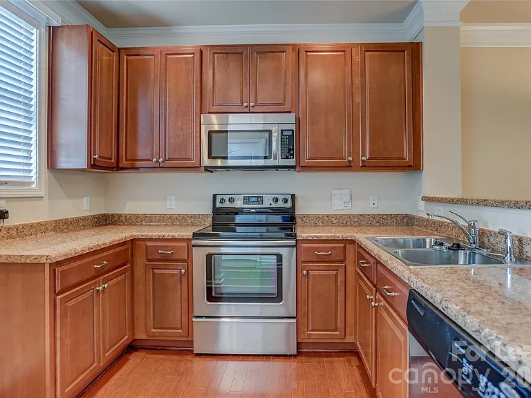 11177 Cedar Walk Ln — Photo 6