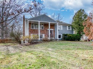 3142 Lone Pine Rd, Schenectady, NY 12303