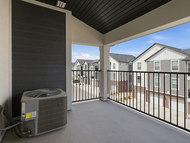 858 N Coulsen Dr #K303 — Photo 5