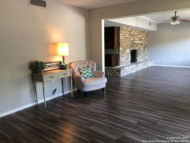 1st image of 3807 Warpath Dr