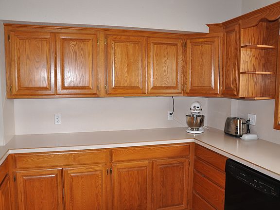 Huge kitchen with breakfast bar
