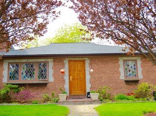 33 Cypress St, Yonkers, NY 10704