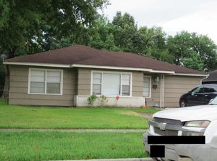 918 Elton St, Houston, TX 77034
