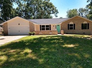 1318 Timbercrest Ln, Chattanooga, TN 37421