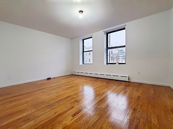 2nd image of 505 Lafayette Ave APT 3