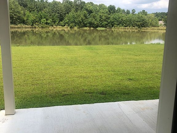 5th image of 35603 Grovemont Dr