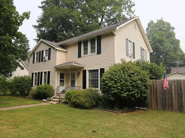 158 W Read St, Marcellus, MI 49067