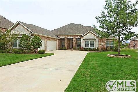 1st image of 10402 Broadmoor Ln