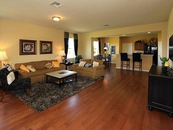 2nd image of 8503 Majestic Magnolia Pl