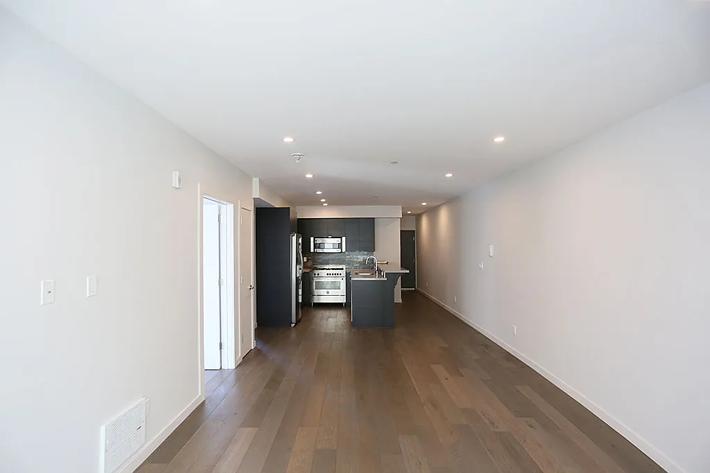 2 bed, $2,995 — Photo 4