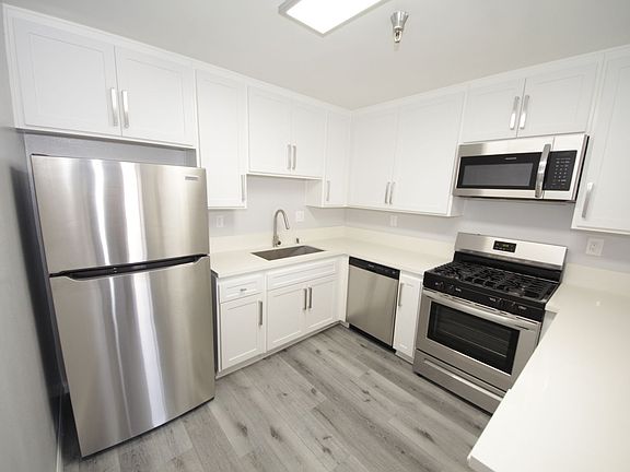 4th image of 7140 Flight Ave APT 301