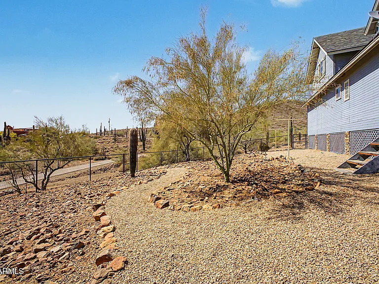 1935 E Tanya Rd — Photo 36