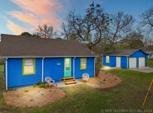 311 Rainbow St, Spavinaw, OK 74366