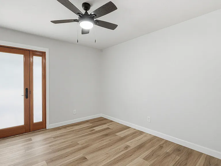 2610 S Fairfield Dr — Photo 7