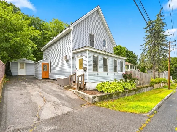 38 Belmont St, Fitchburg, MA 01420