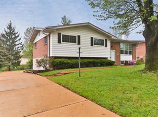 9234 Queenston Dr, Saint Louis, MO