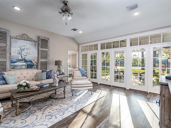 5th image of 15522 Chapel Lake Dr