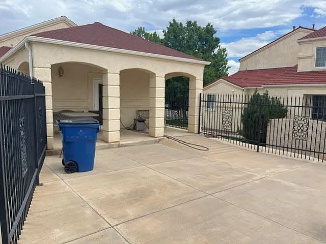 4147 Outlook Blvd #G — Photo 35
