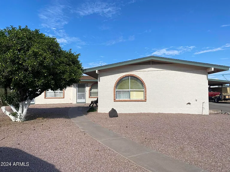 1341 N Gaylord Cir — Photo 1