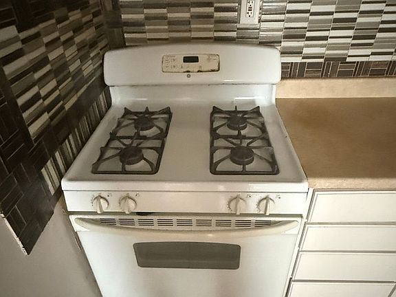 5th image of 6834 Marshall Rd Floor 2