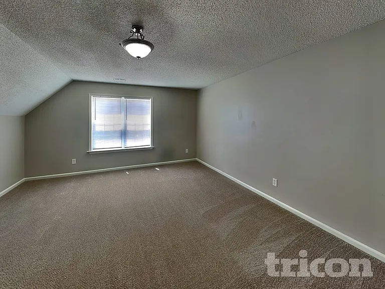 7198 Oxford Bluff Dr — Photo 13