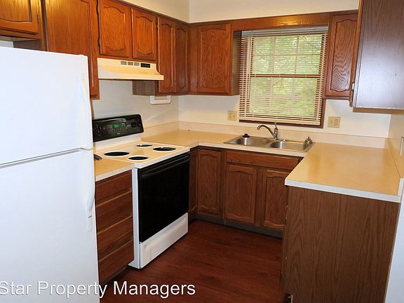 3rd image of 1821 Manor Haus Ct APT 4