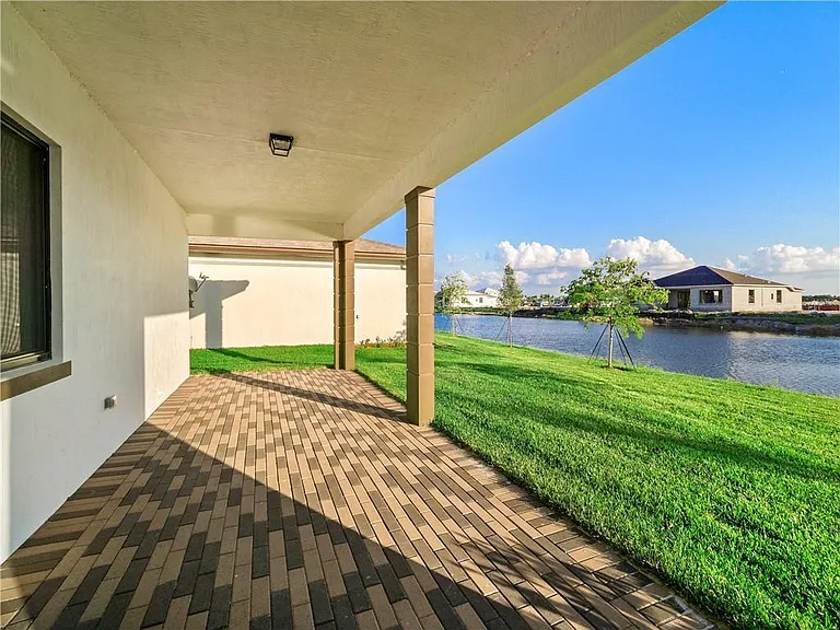 10870 Shore St — Photo 11