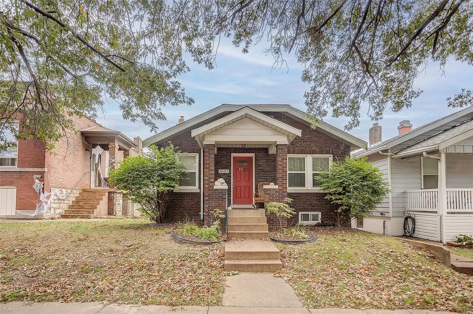 3637 Blow St photo 1