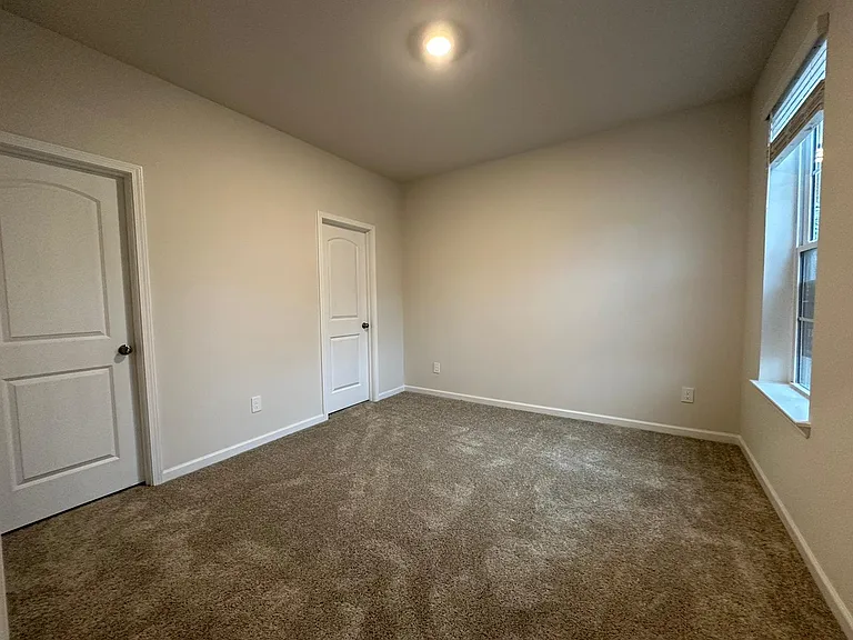 10008 Hemingway Pl — Photo 18